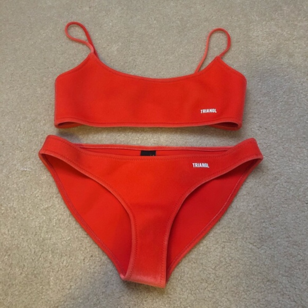 triangl bikini